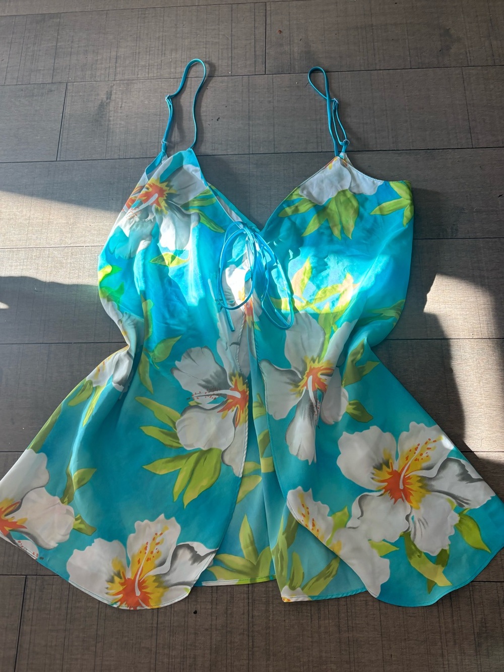 🦋La Senza🦋Open-Front Chemise-Hawaiin Floral-Satin Tie-Front-Coquette Girl